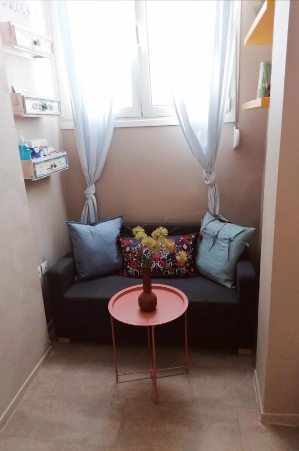 Gemutliches Appartment Im Herzen Von Athen Екстериор снимка